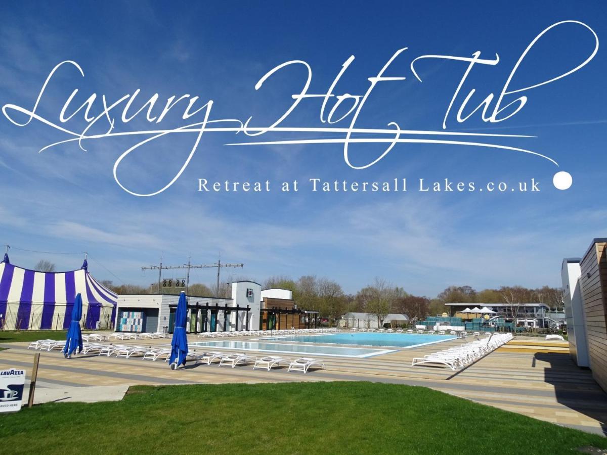 Villa Luxury Hot Tub Retreat à Tattershall Extérieur photo